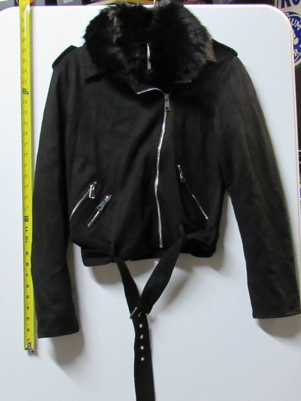 Bellivera Women’s Black Faux Fur Collar Moto Jacket Zip Front NWT